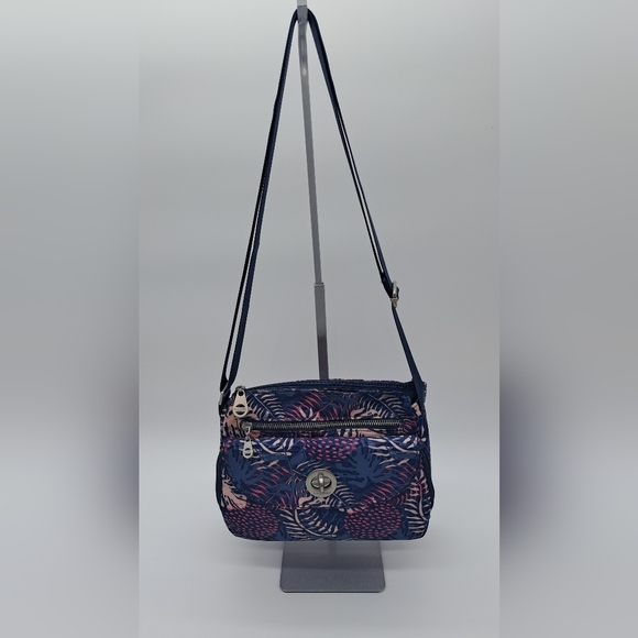 Baggallini Calais Crossbody Bag - Picture 2 of 15